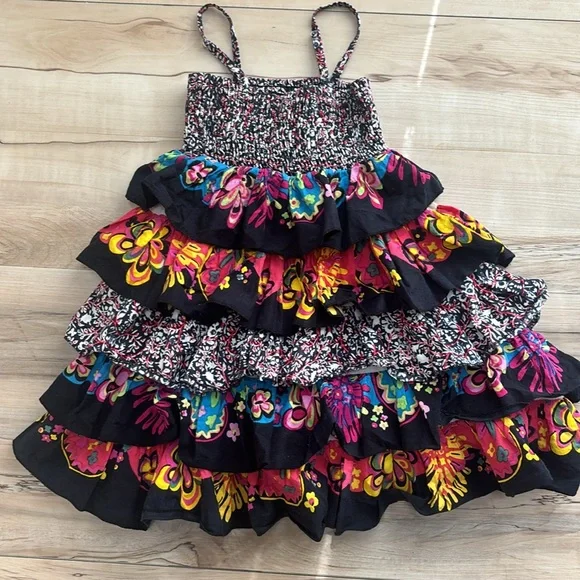 Yo Baby Girls Dress Size 4. Ruffle. Tier Dress. So much Character. Adorable - Picture 6 of 10